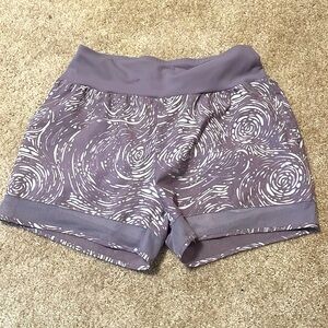 ASPEN lavender shorts size small